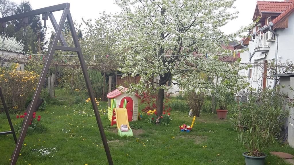 Alom Kucko Apartman زالاجيرسيج المظهر الخارجي الصورة